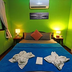 2* Pensión Adrianas Place Boutique